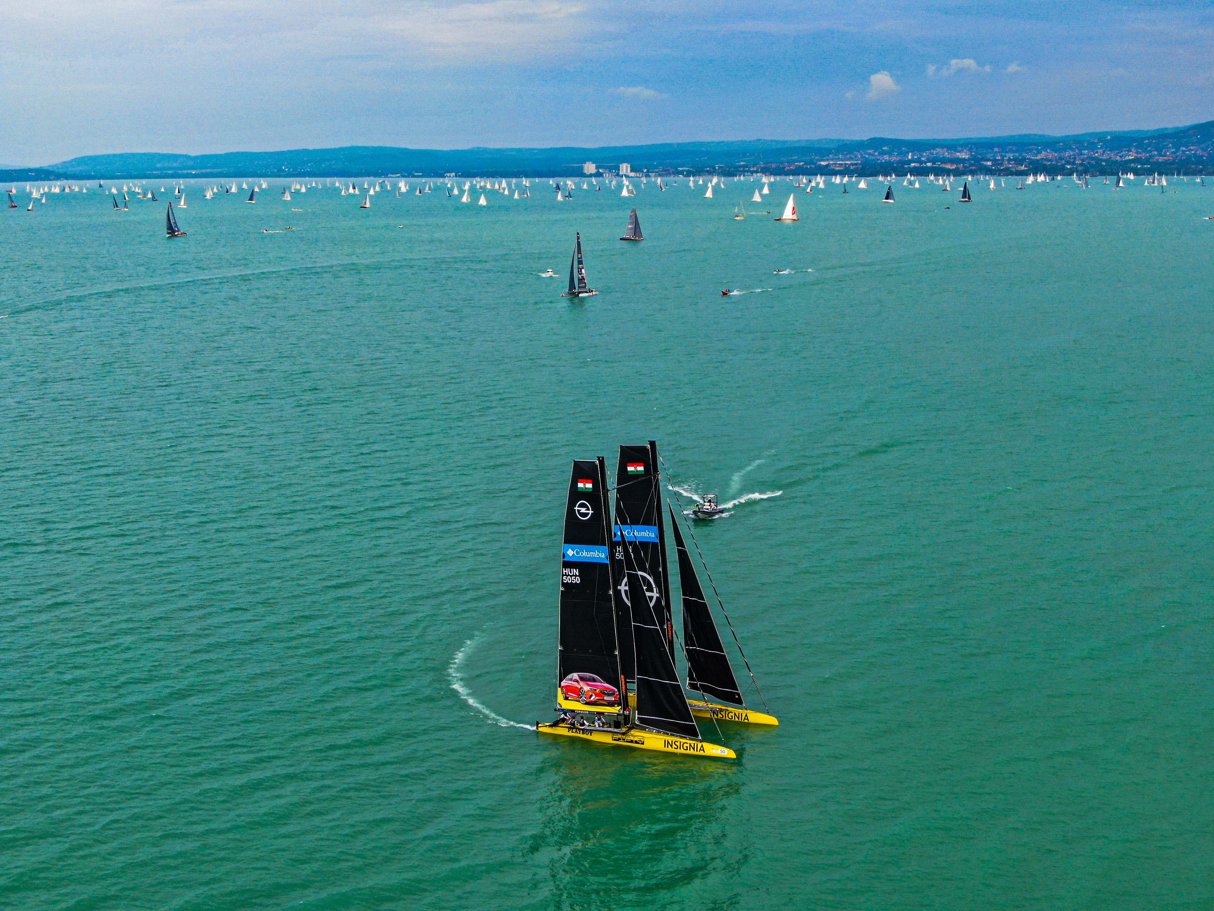 Magyarországom.hu - Kvízjáték - Ismered a Balaton minden bugyrát? - 7. kérdés: Melyik a Balaton leghíresebb vitorlásversenye? - Kékszalag, Fehérszalag, Balaton Kupa, Volvo Race