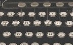 Magyarországom.hu - Kvízjáték - Retró tárgyak részletei - 6. kérdés: Mi látható a képen? - Smena, Sokol rádió, Írógép